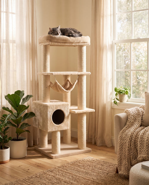 Cat Tree, 120 cm in use
